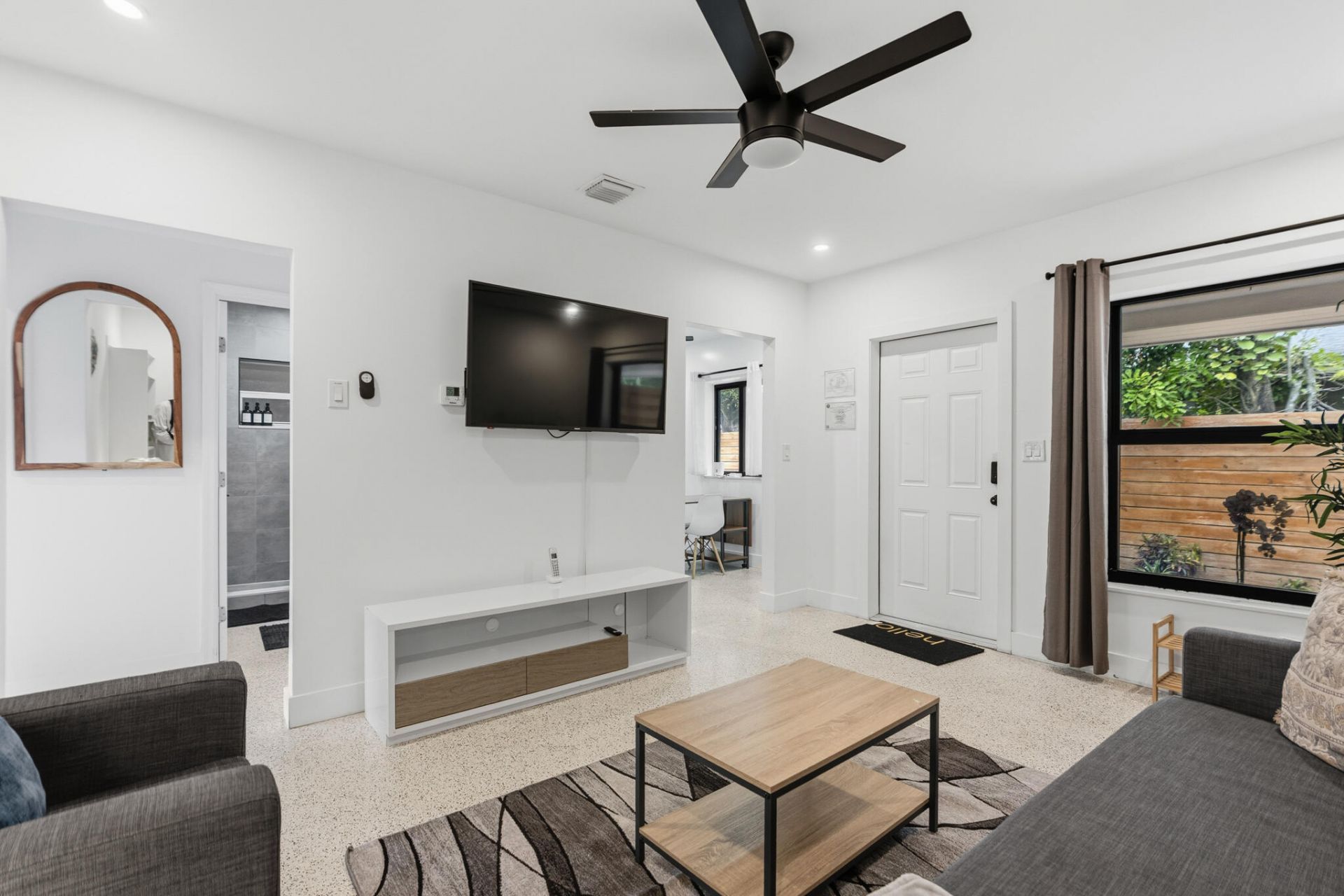 210 SW 11th Street, Unit 1-2, Fort Lauderdale, FL 33315 Photo