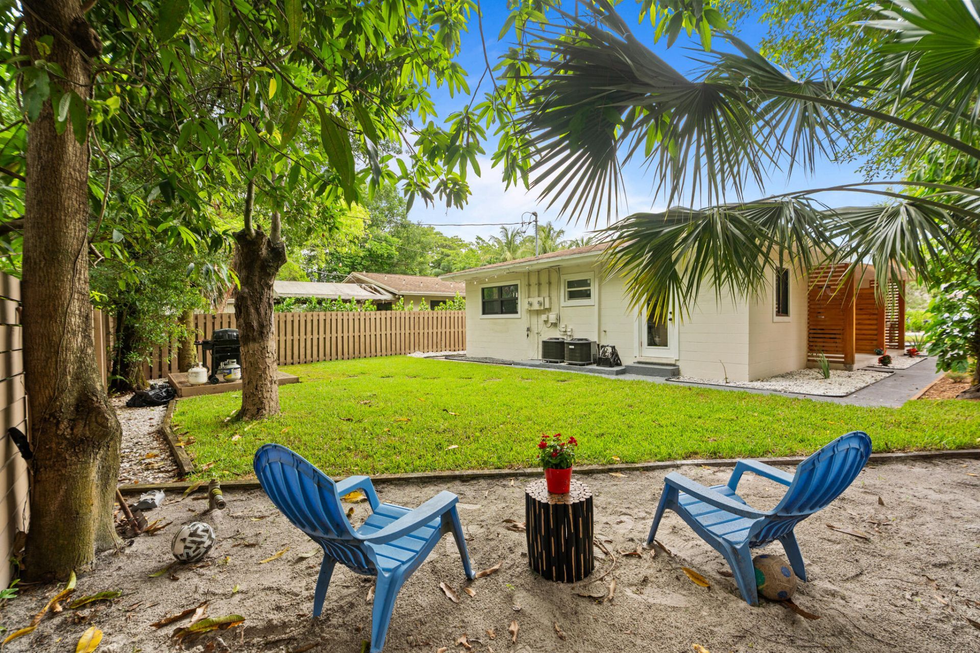 210 SW 11th Street, Unit 1-2, Fort Lauderdale, FL 33315 Photo