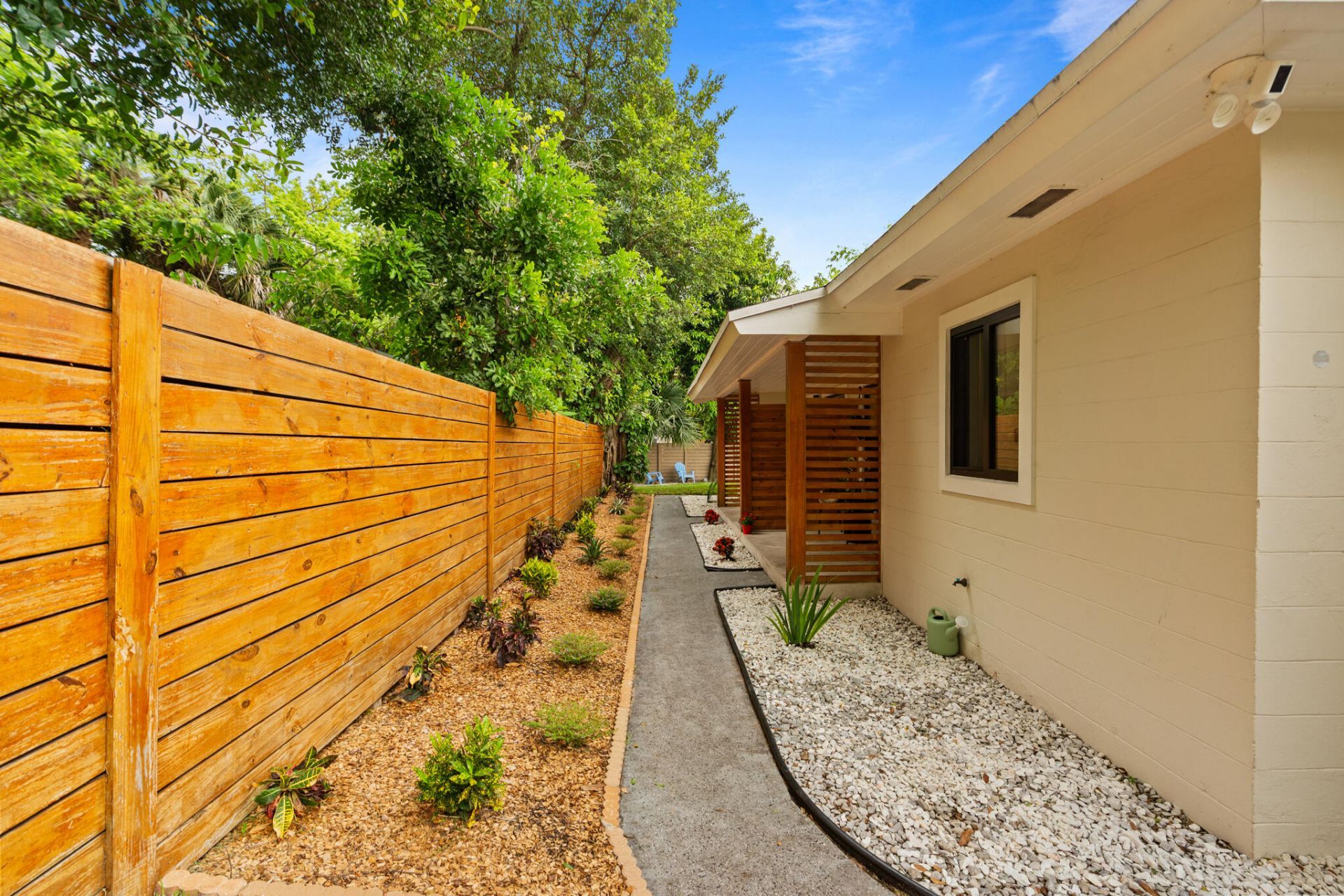210 SW 11th Street, Unit 1-2, Fort Lauderdale, FL 33315 Photo