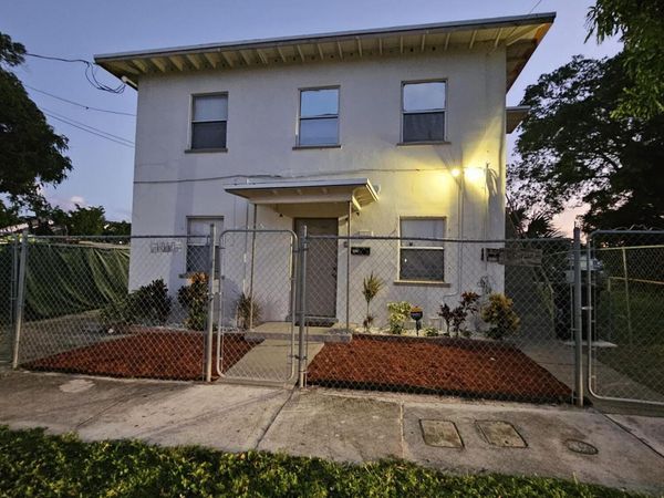 1010 Grant Street, West Palm Beach, FL 33407