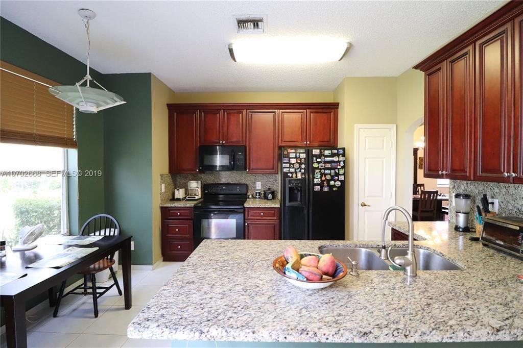 16241 Opal Creek Drive, Weston, FL 33331 Photo