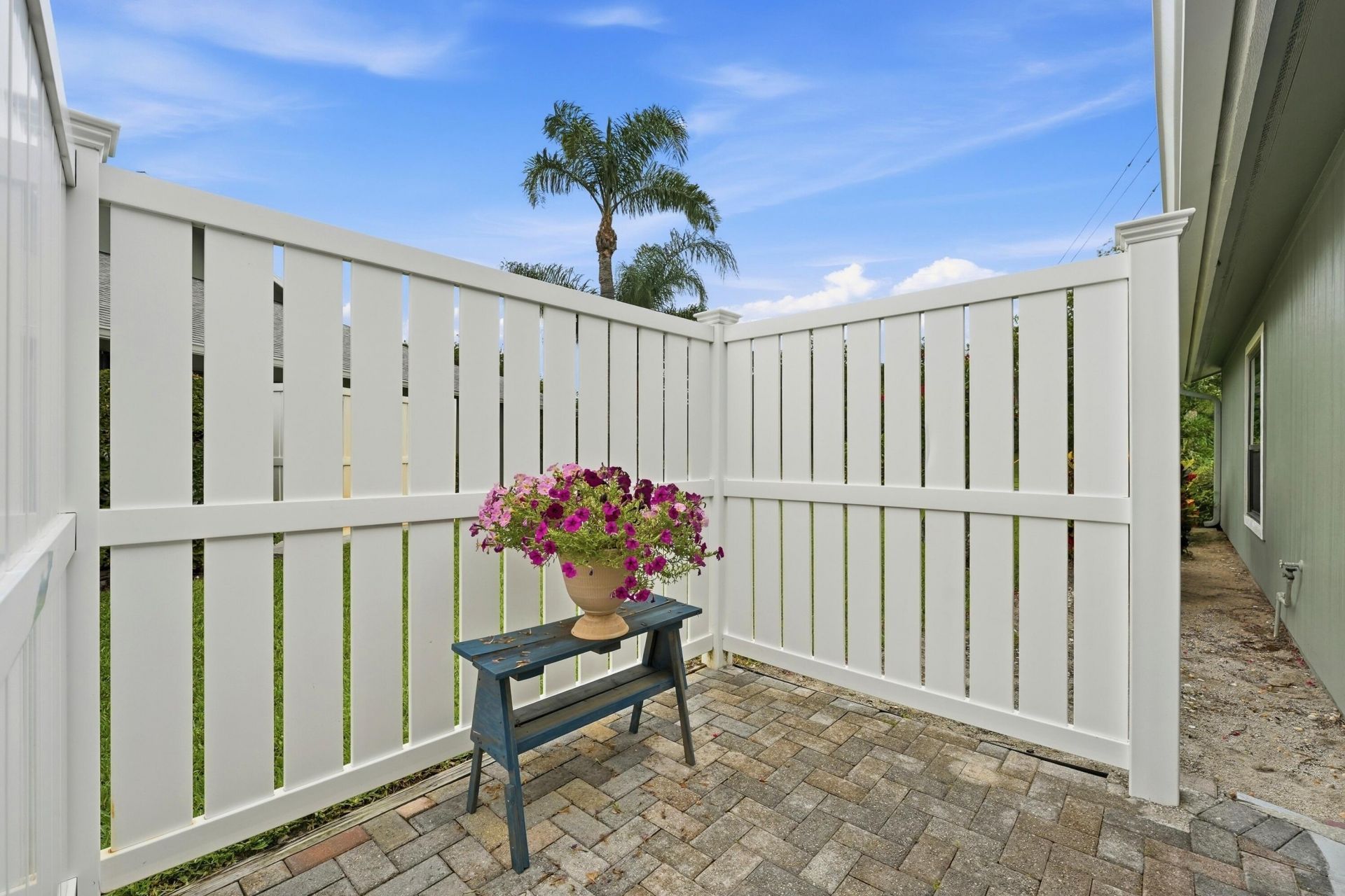 6786 SE Yorktown Drive, Hobe Sound, FL 33455 Photo