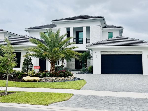 9116 Coral Isles Circle, Unit 05, Palm Beach Gardens, FL 33412