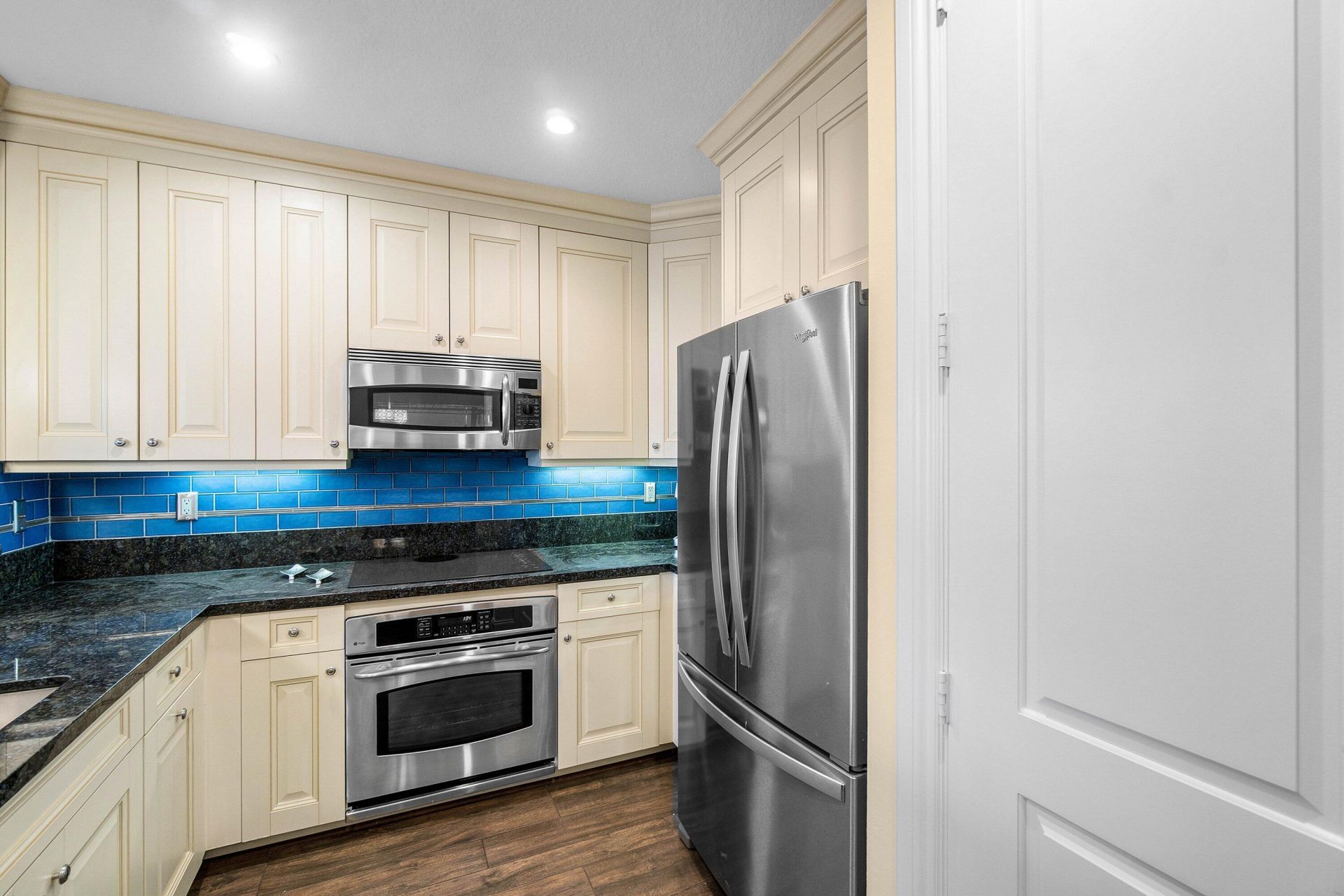 200 NE 2nd Avenue, Unit 302, Delray Beach, FL 33444 Photo