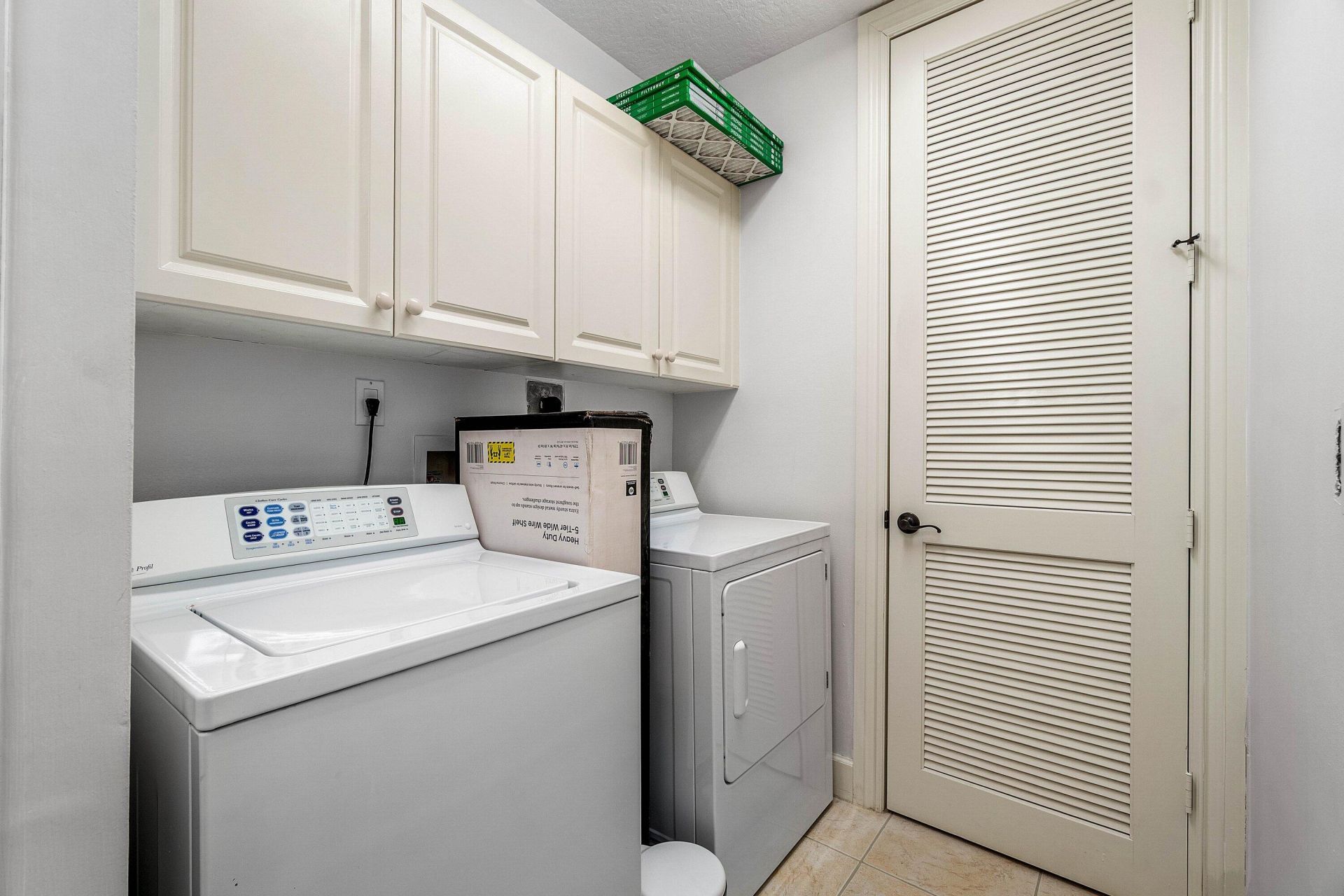 200 NE 2nd Avenue, Unit 302, Delray Beach, FL 33444 Photo