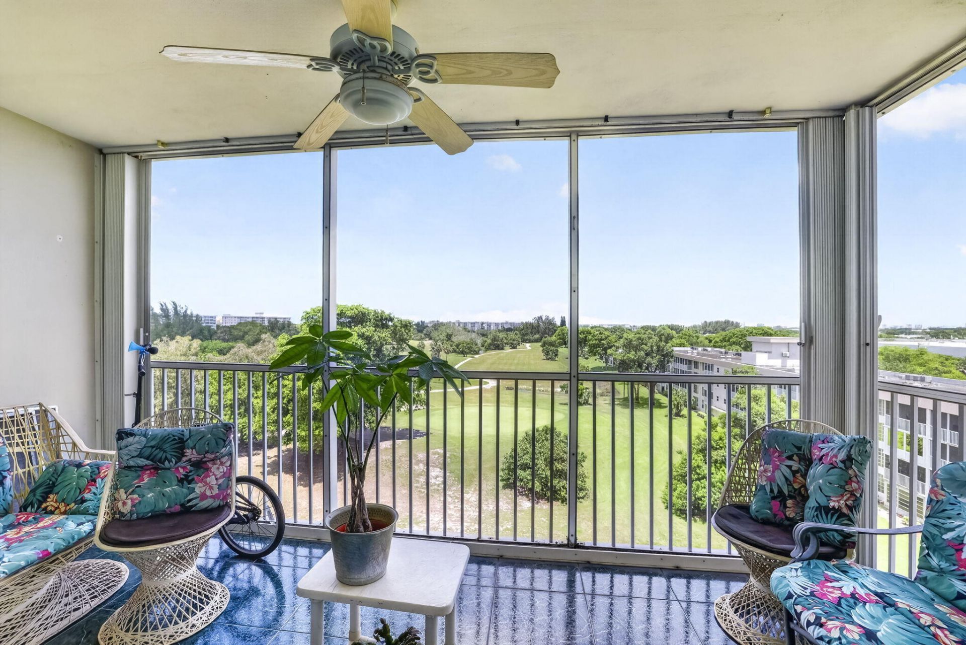 3300 N Palm Aire Drive, Unit 701, Pompano Beach, FL 33069 Photo