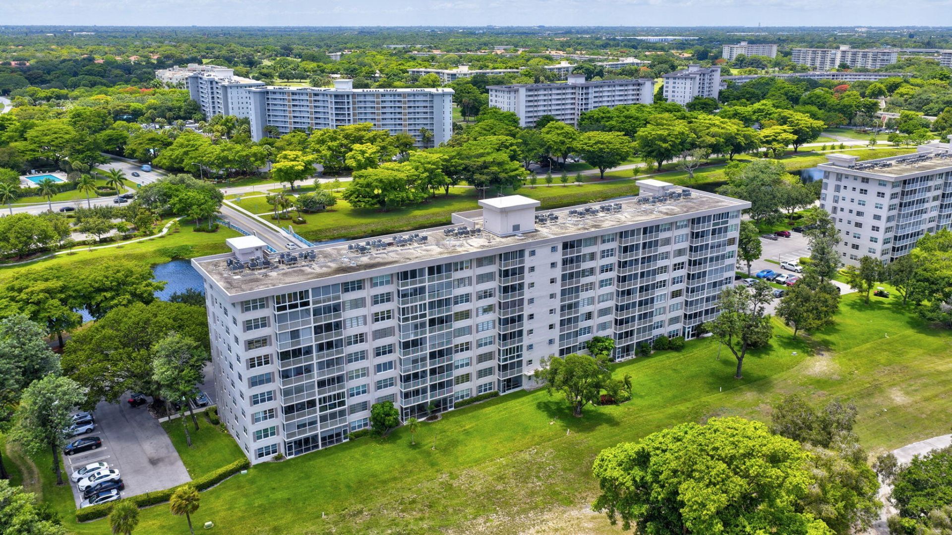 3300 N Palm Aire Drive, Unit 701, Pompano Beach, FL 33069 Photo
