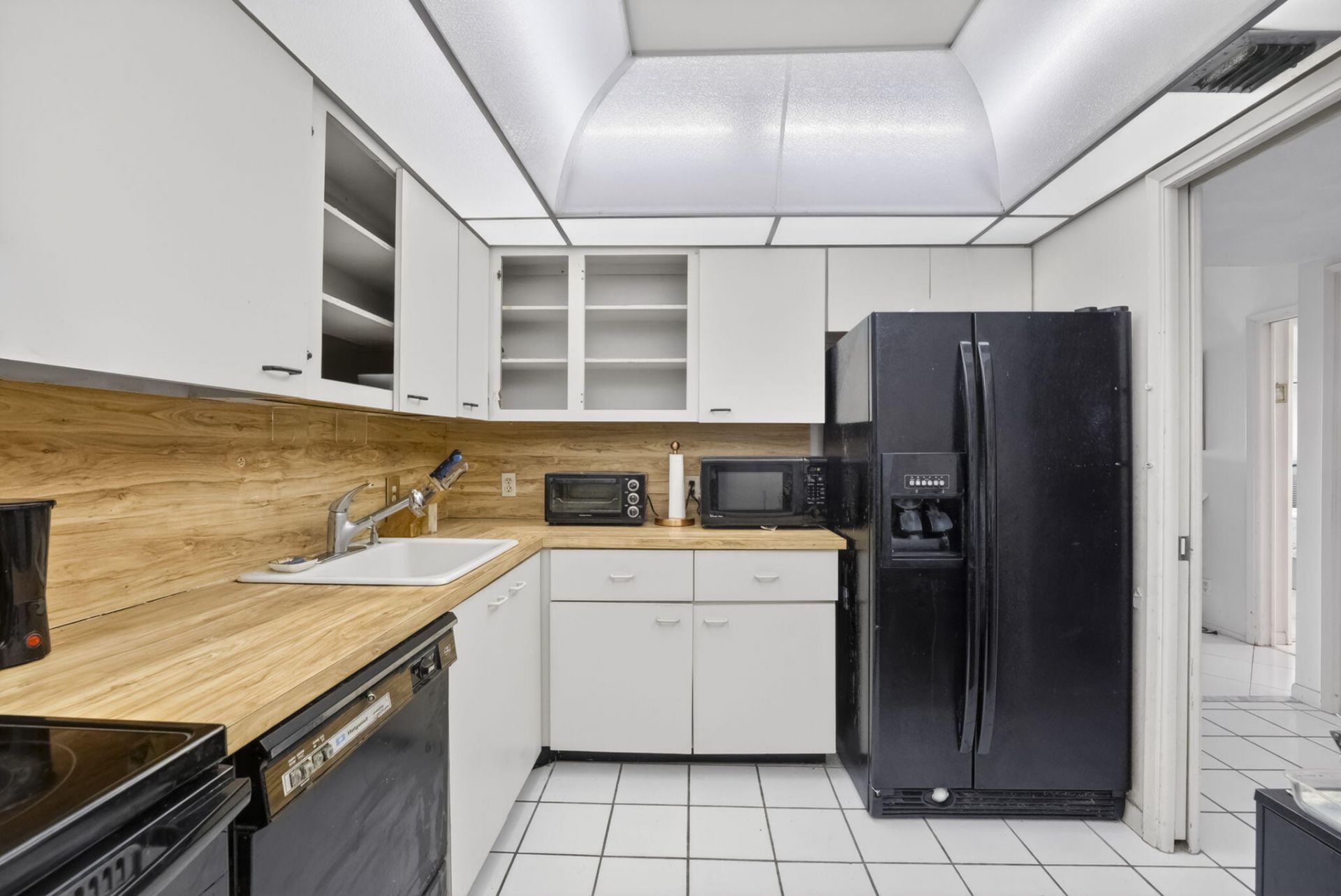 3300 N Palm Aire Drive, Unit 701, Pompano Beach, FL 33069 Photo