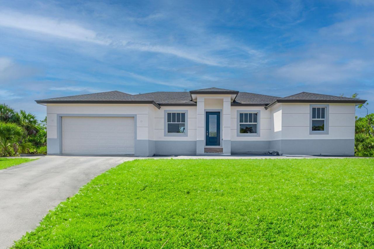 15245 Brainbridge Circle, Port Charlotte, FL 33981 Photo