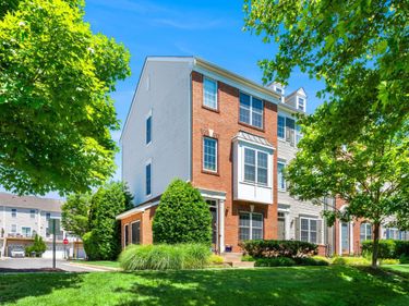 25165 FEMOYER TERRACE , CHANTILLY, VA 20152