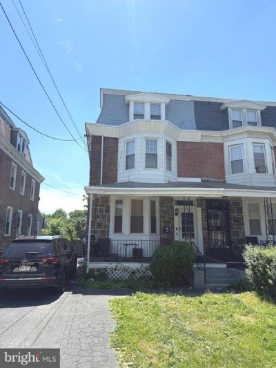 1208 MAIN STREET , DARBY, PA 19023
