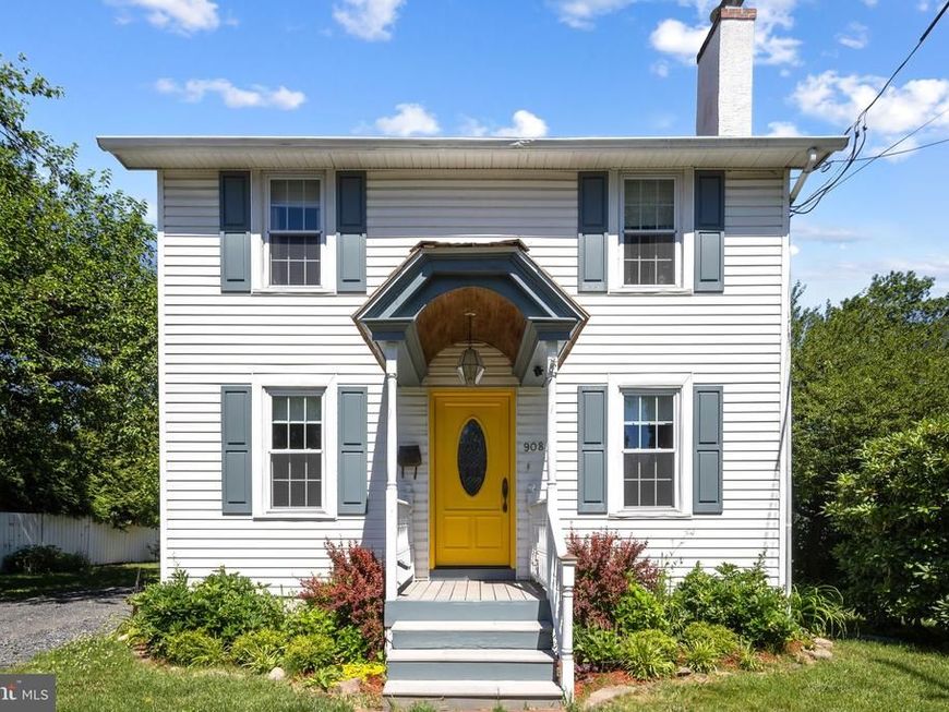 908 2nd Street Pike, Southampton, PA 18966 Main Photo