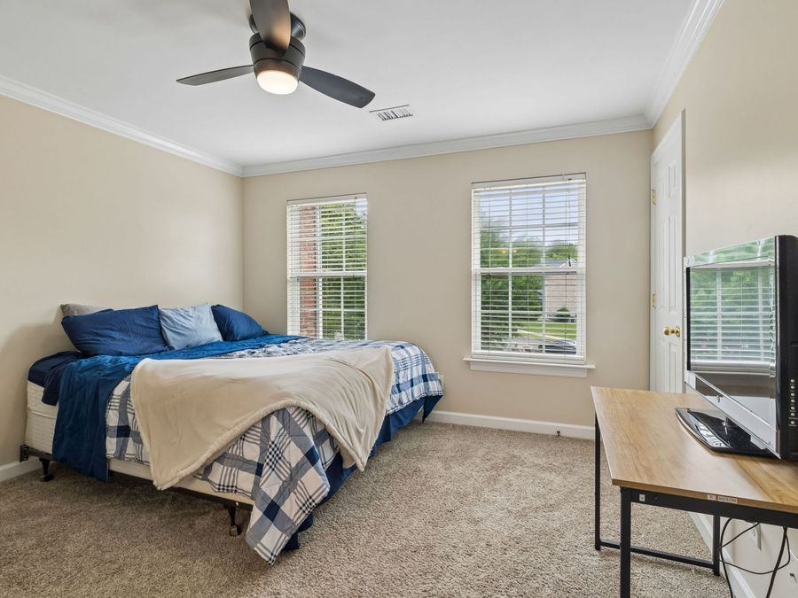 Property Image 52
