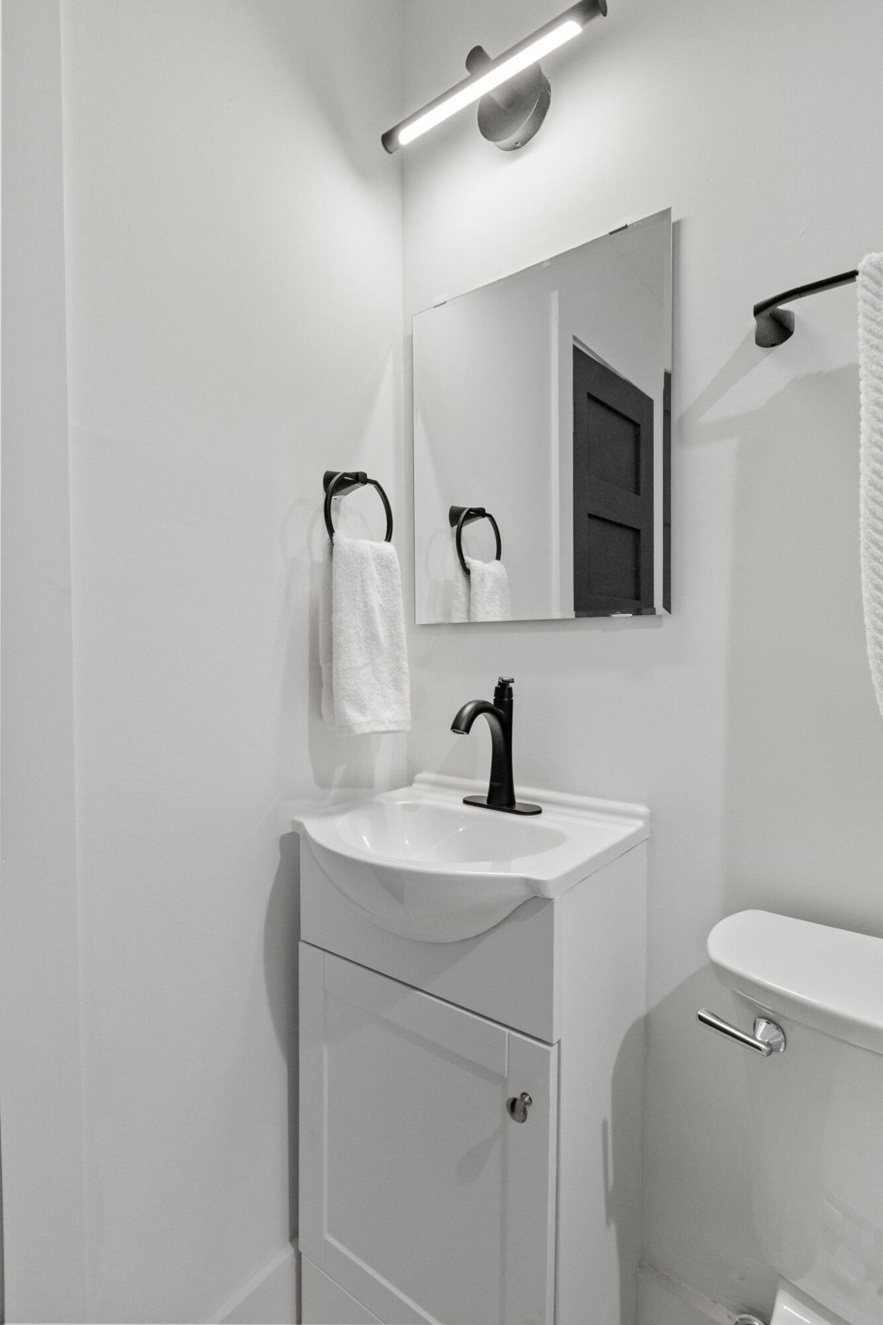 1111 Barrett Road Photo 52