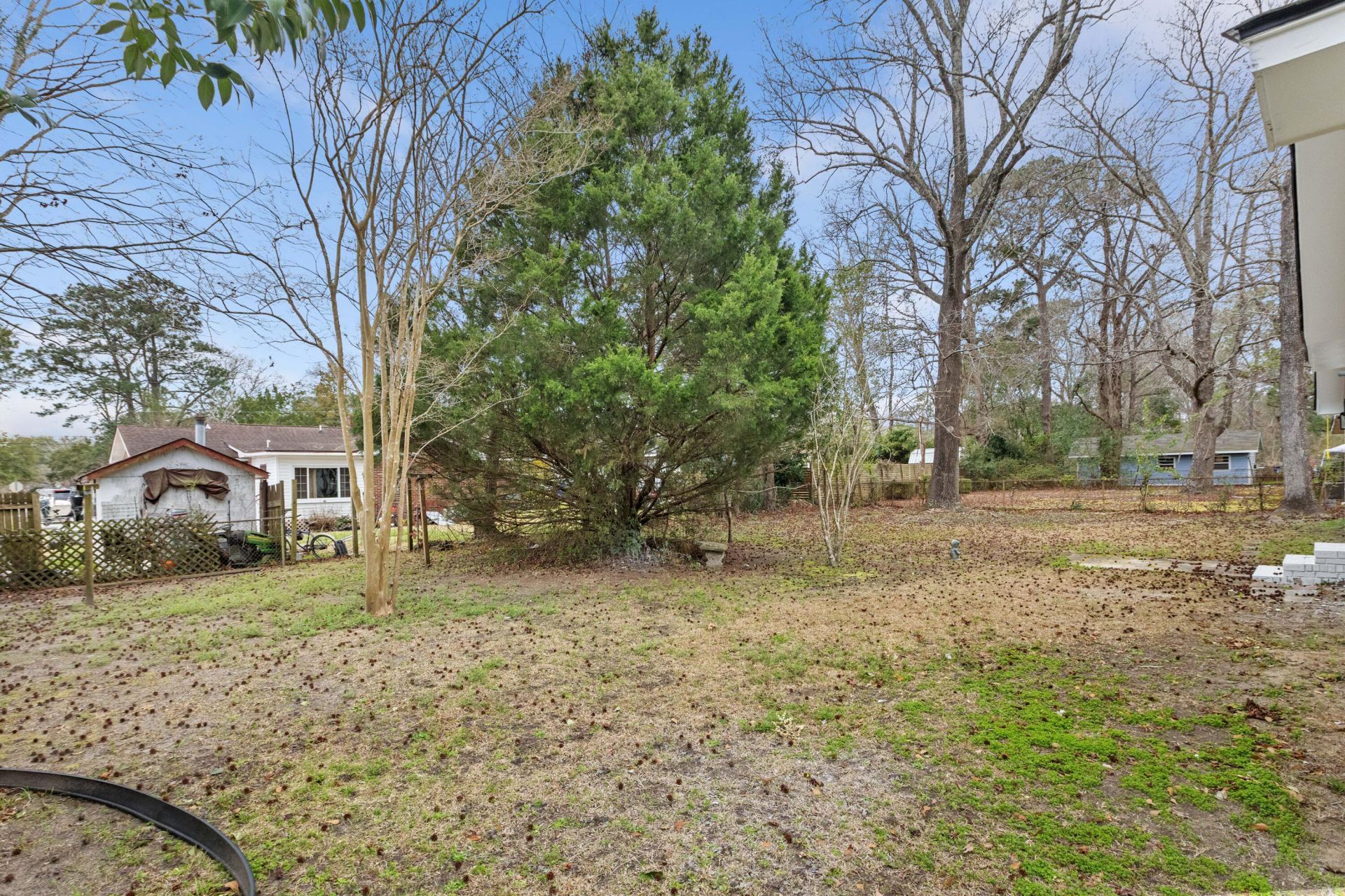 1111 Barrett Road Photo 56