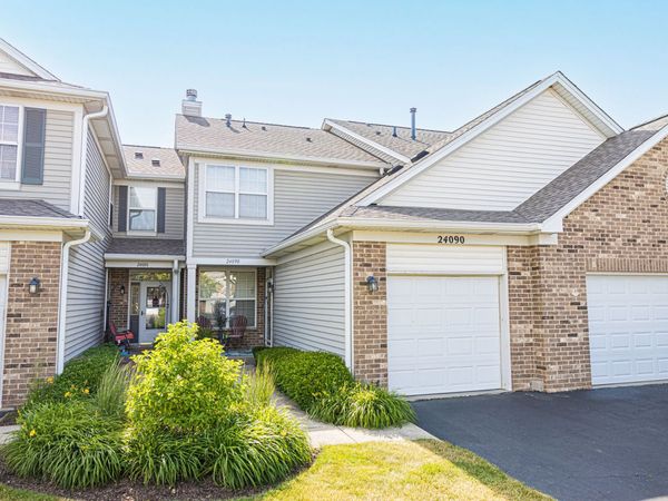 24090 W Pear Tree Circle , Plainfield, IL 60585