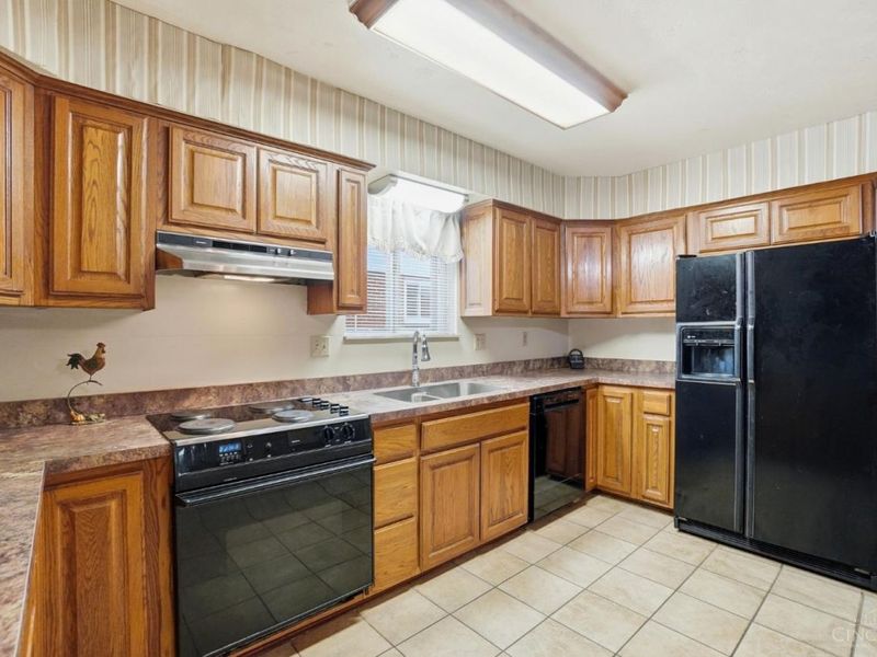 962 Kathryn Drive, Wilmington, OH 45177 Photo 8