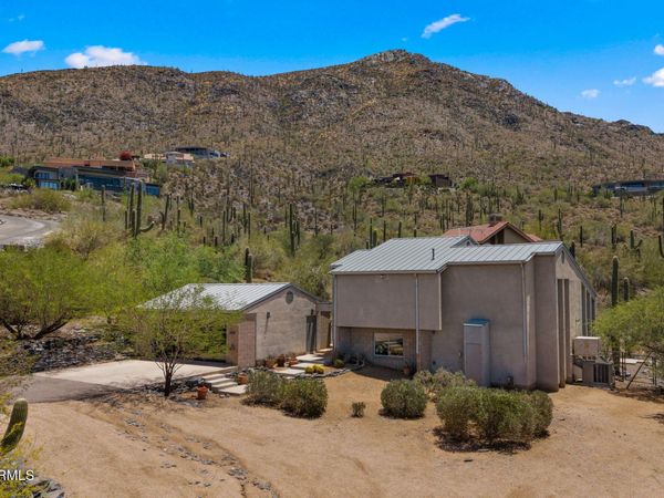 6035 E CARRIAGE Drive, Cave Creek, AZ 85331