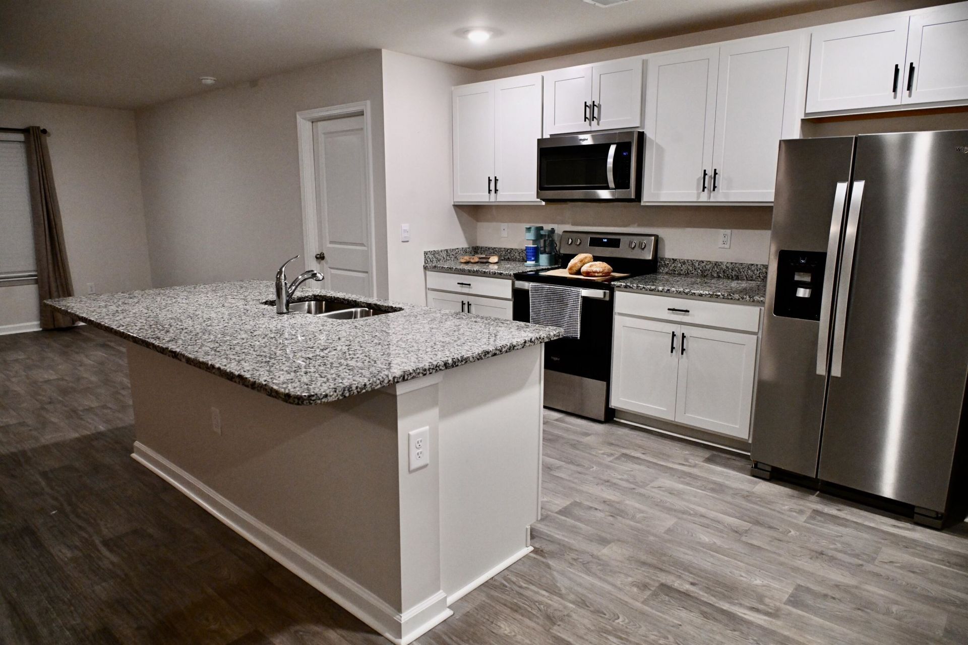 561 Woodland Farms Circle Photo 5