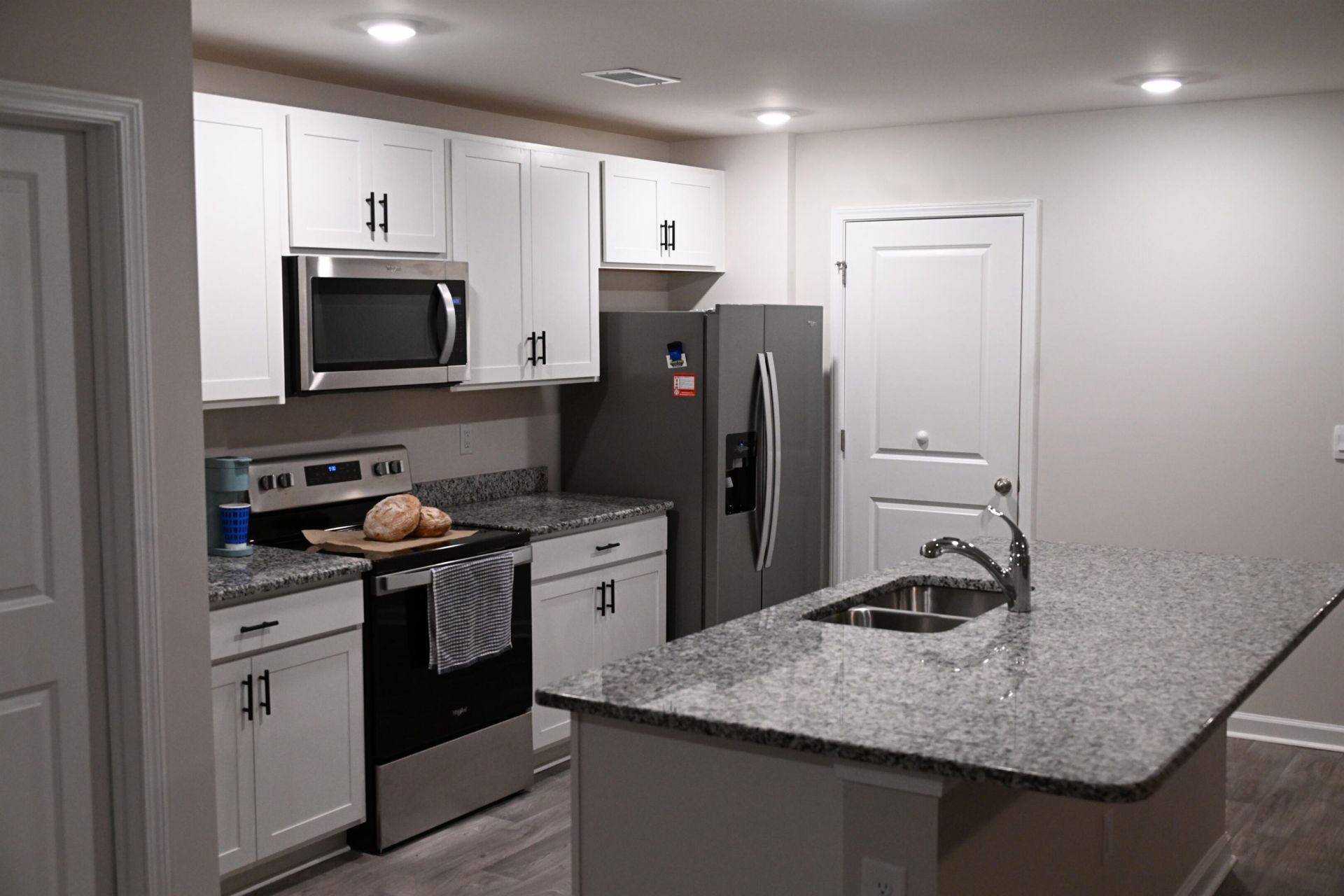561 Woodland Farms Circle Photo 8