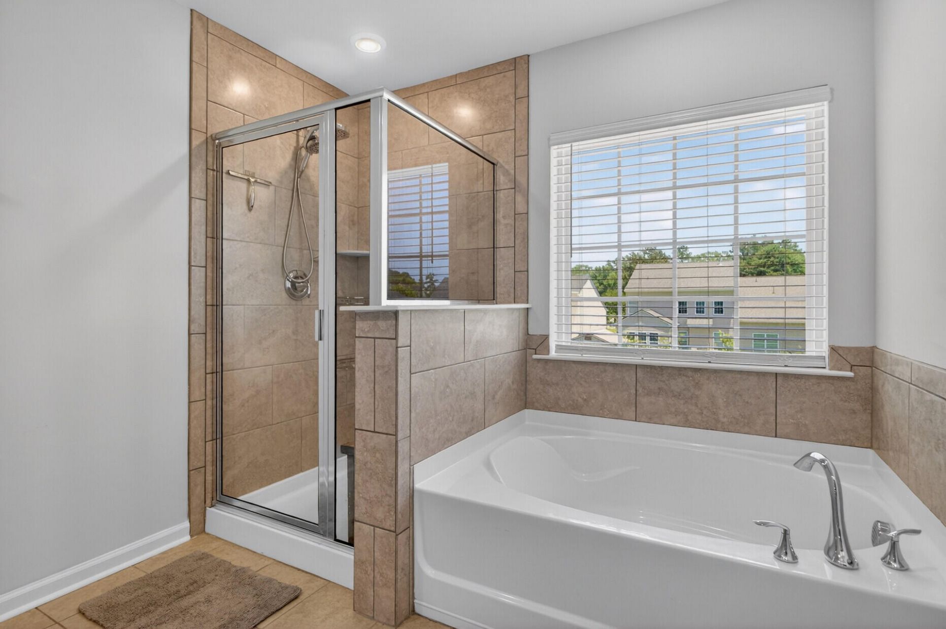 1907 Sweetfern Road Photo 39