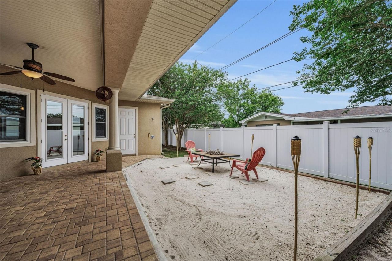 1888 Bugle Lane , Clearwater, FL 33764 Photo