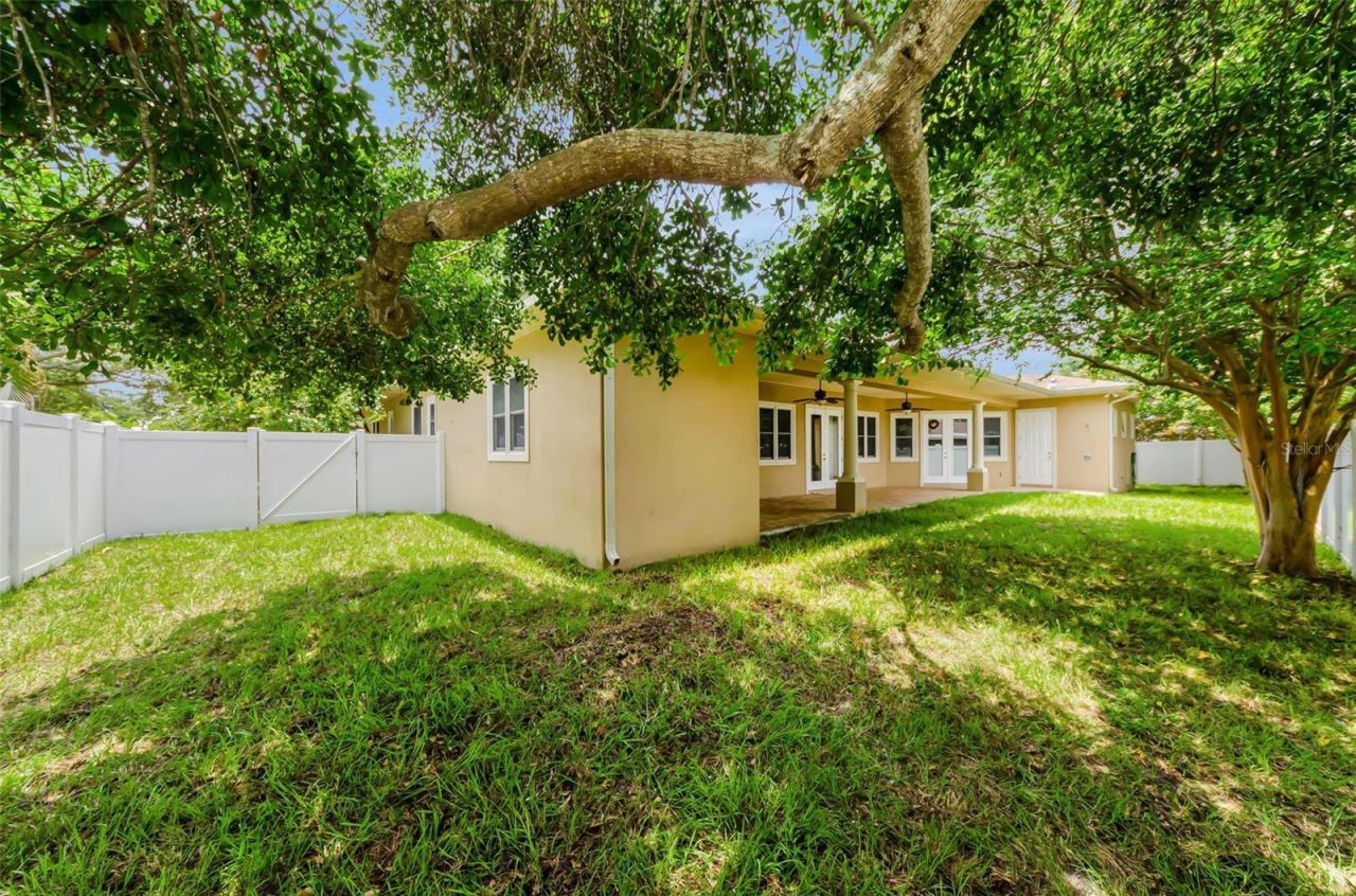 1888 Bugle Lane, Clearwater, FL 33764 Photo
