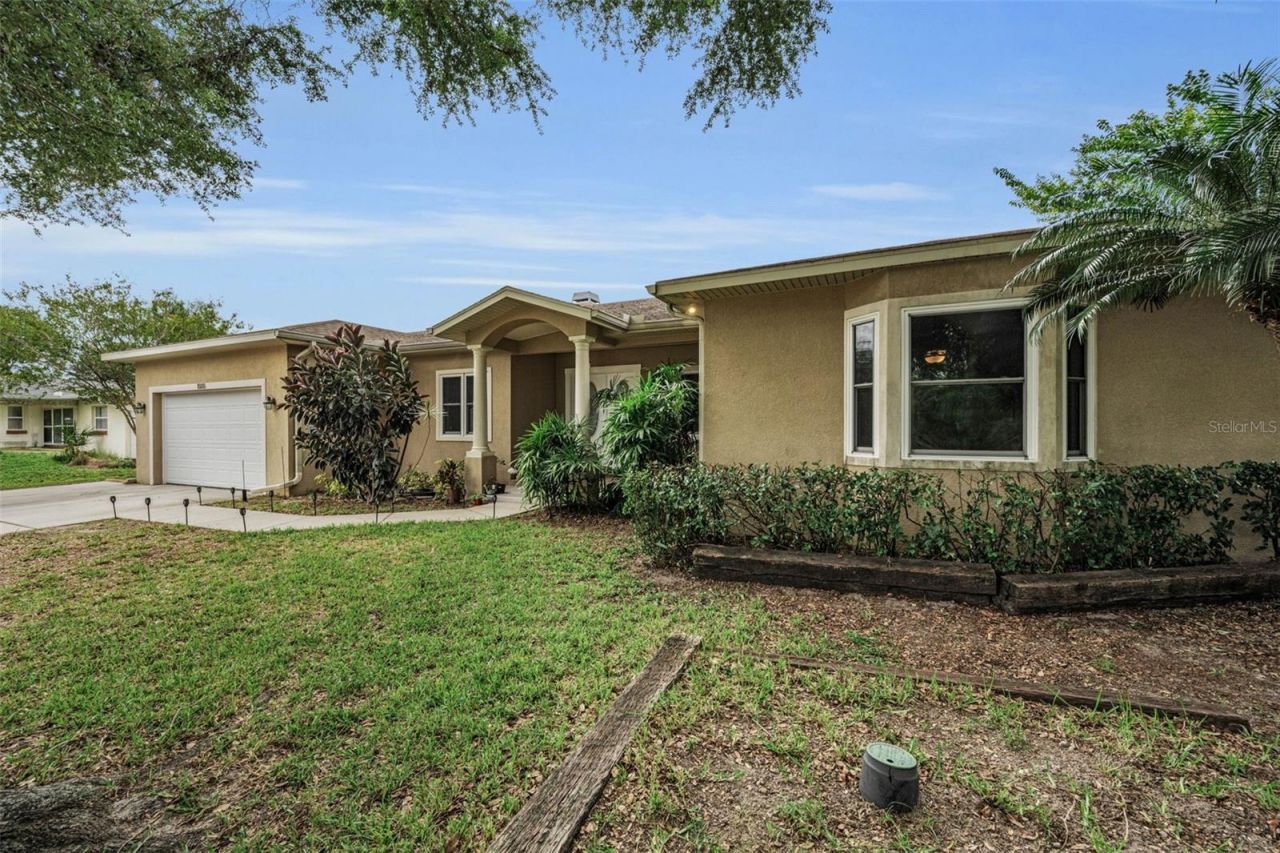 1888 Bugle Lane , Clearwater, FL 33764 Photo