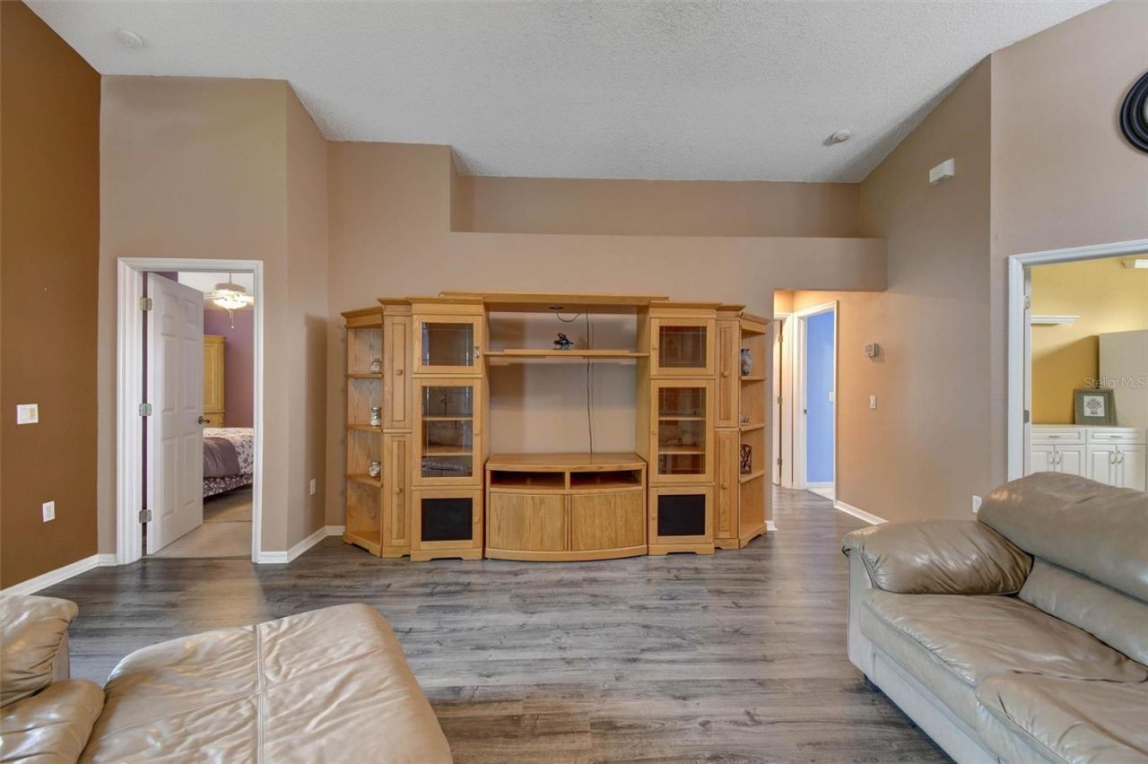 5085 Plumosa Street, Spring Hill, FL 34607 Photo