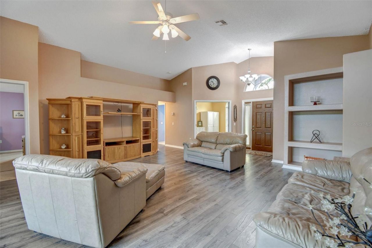 5085 Plumosa Street, Spring Hill, FL 34607 Photo