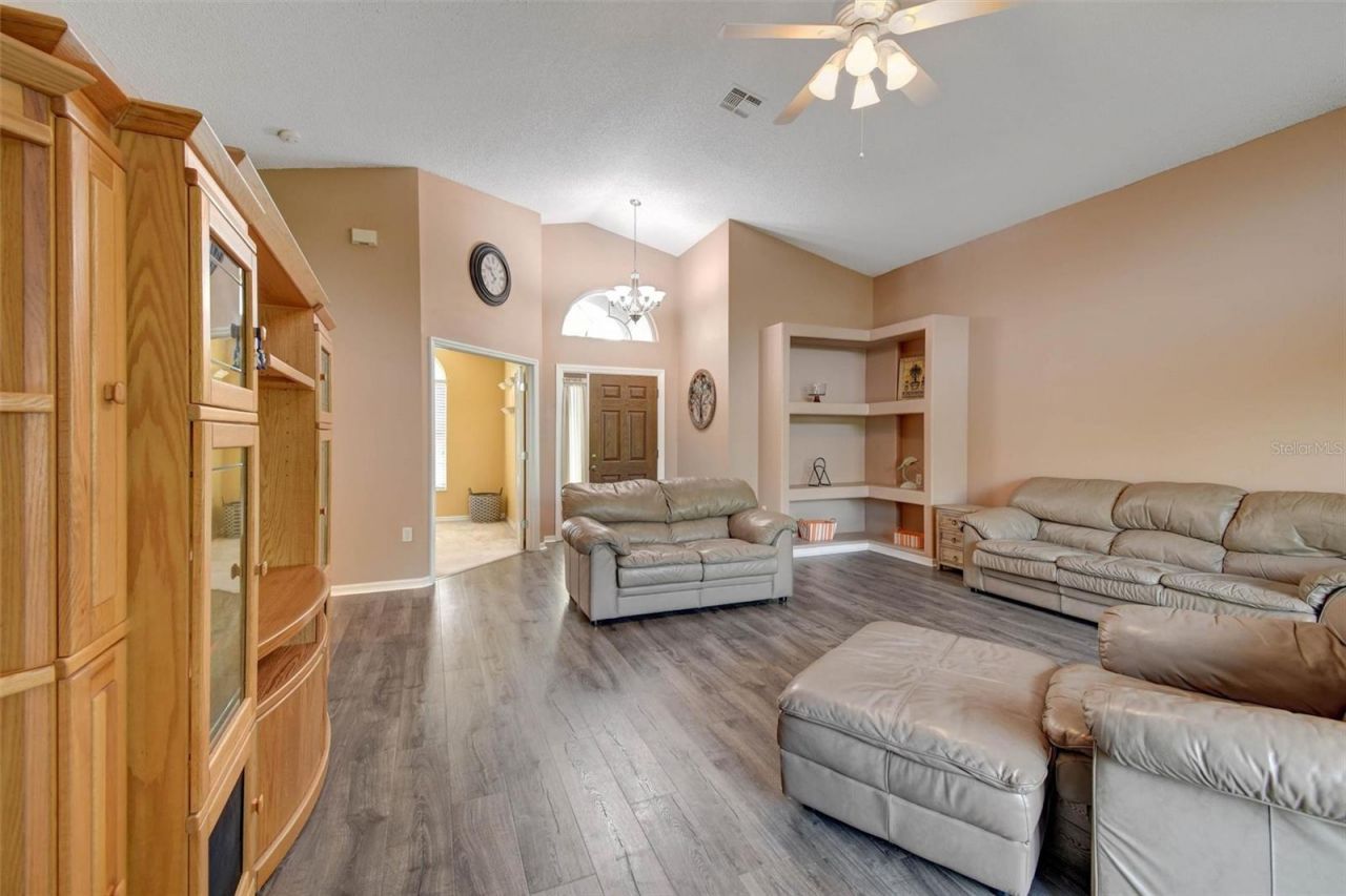 5085 Plumosa Street, Spring Hill, FL 34607 Photo