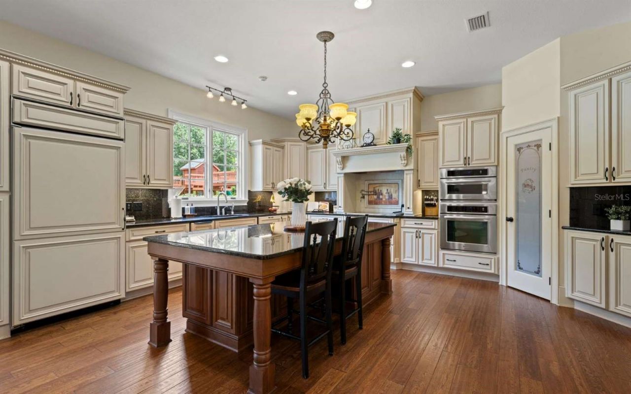 537 SW Windsor Drive, Lake City, FL 32024 Photo