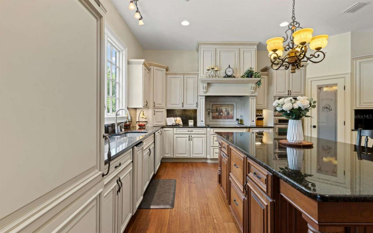 537 SW Windsor Drive, Lake City, FL 32024 Photo