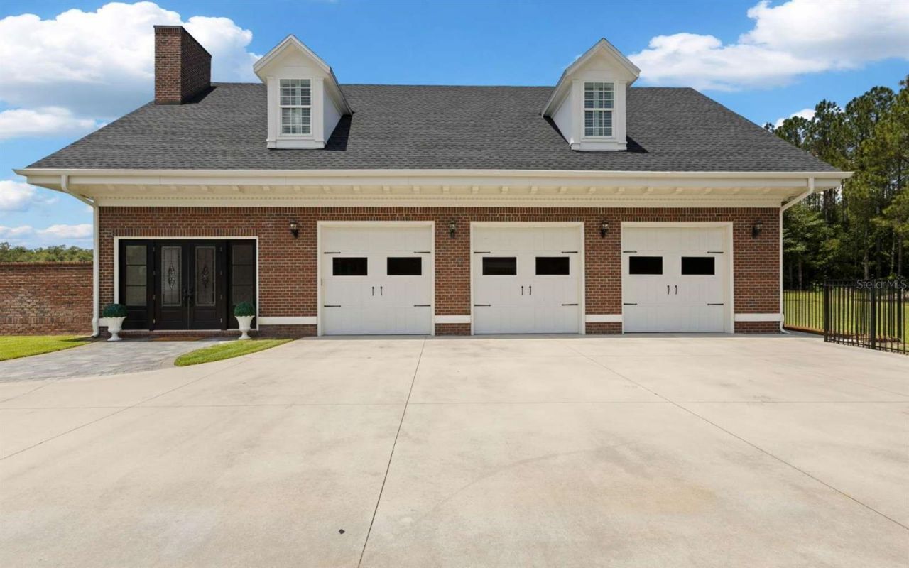 537 SW Windsor Drive, Lake City, FL 32024 Photo