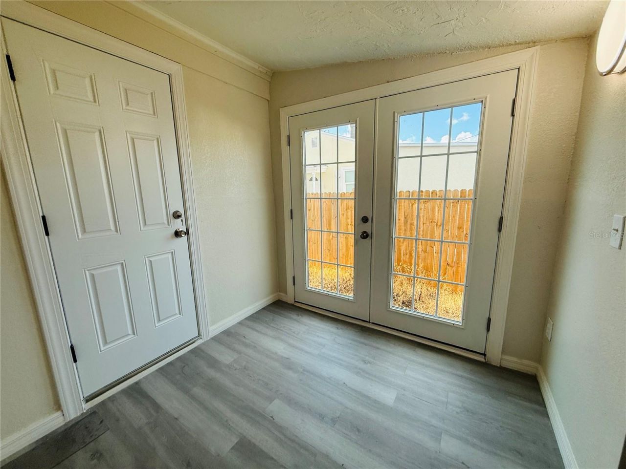 4010 Miramar Way S, Saint Petersburg, FL 33705 Photo