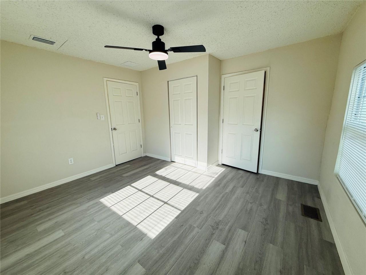 4010 Miramar Way S, Saint Petersburg, FL 33705 Photo