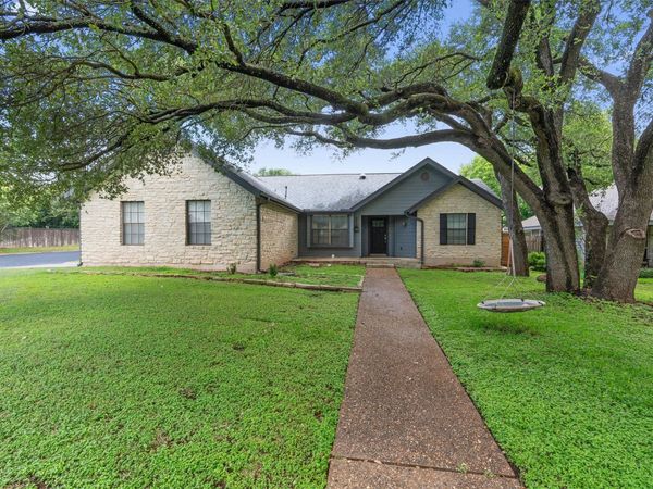 312 Susana DR, Georgetown, TX 78628