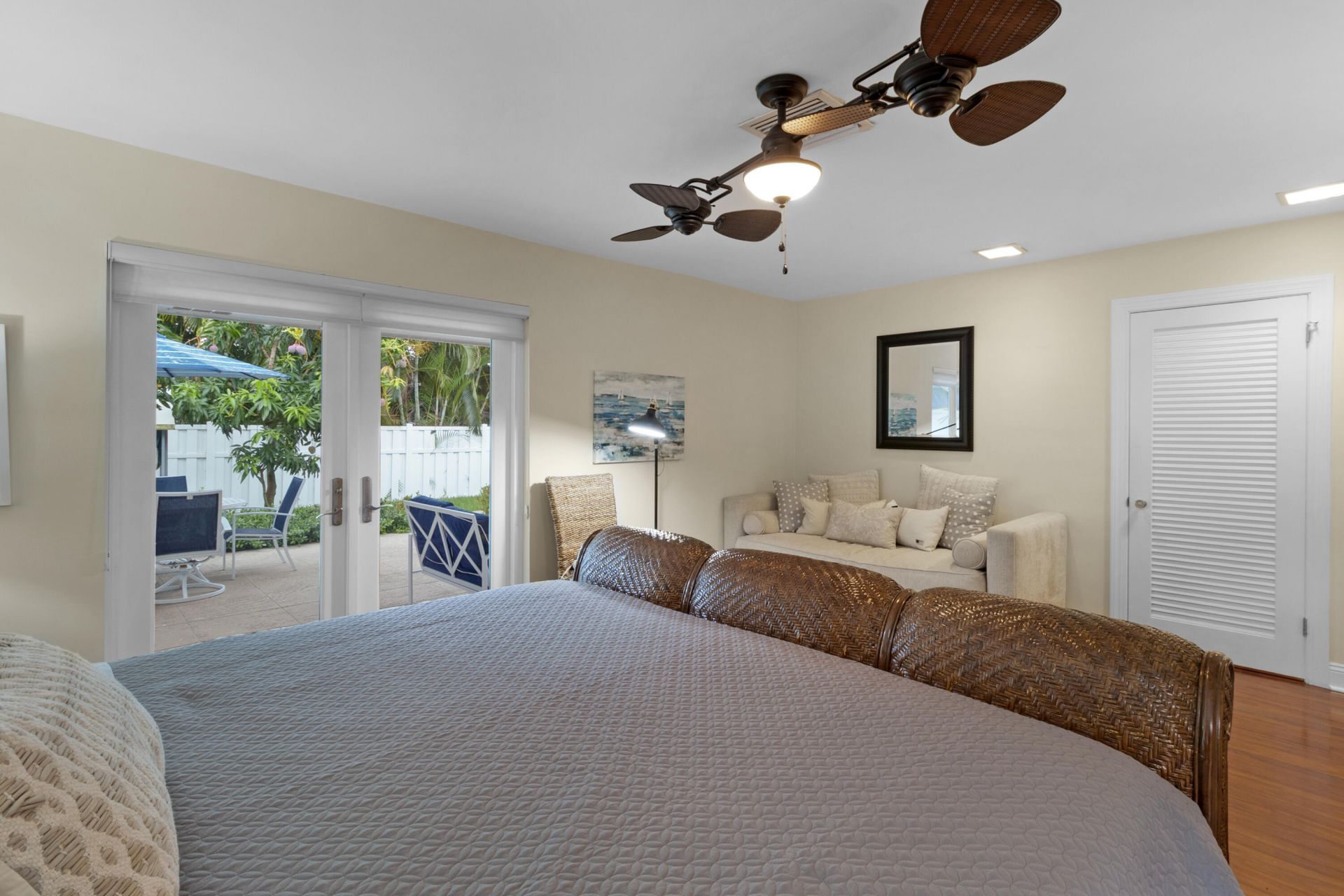 3240 Lakeview Drive, Pompano Beach, FL 33062 Photo