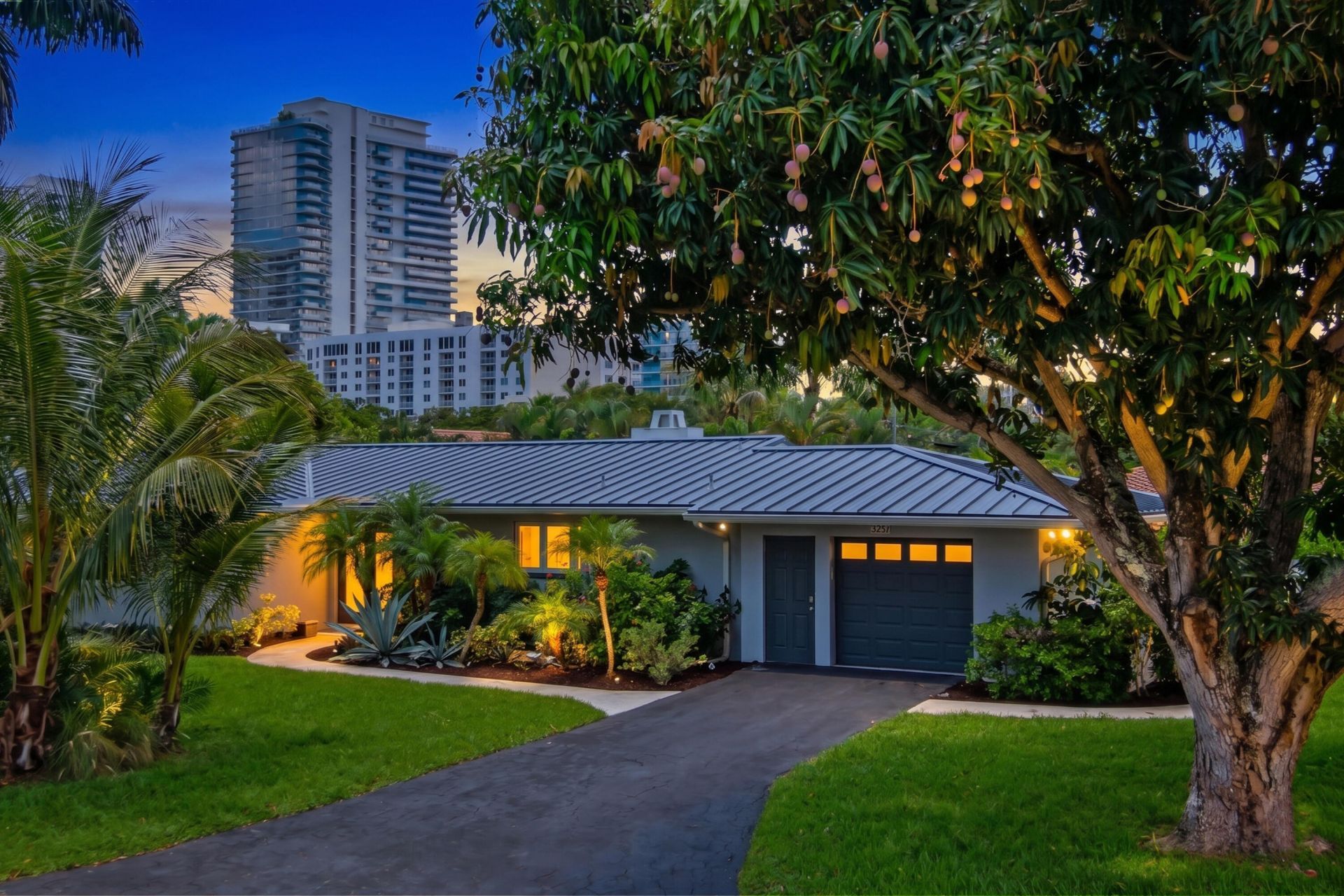 3240 Lakeview Drive, Pompano Beach, FL 33062 Photo