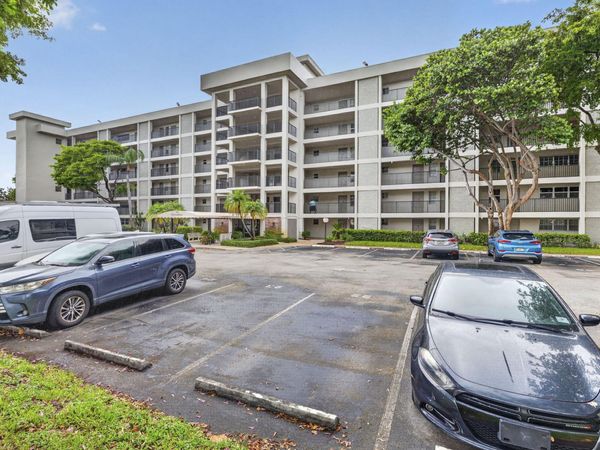 3000 S Course Drive, Unit 103, Pompano Beach, FL 33069