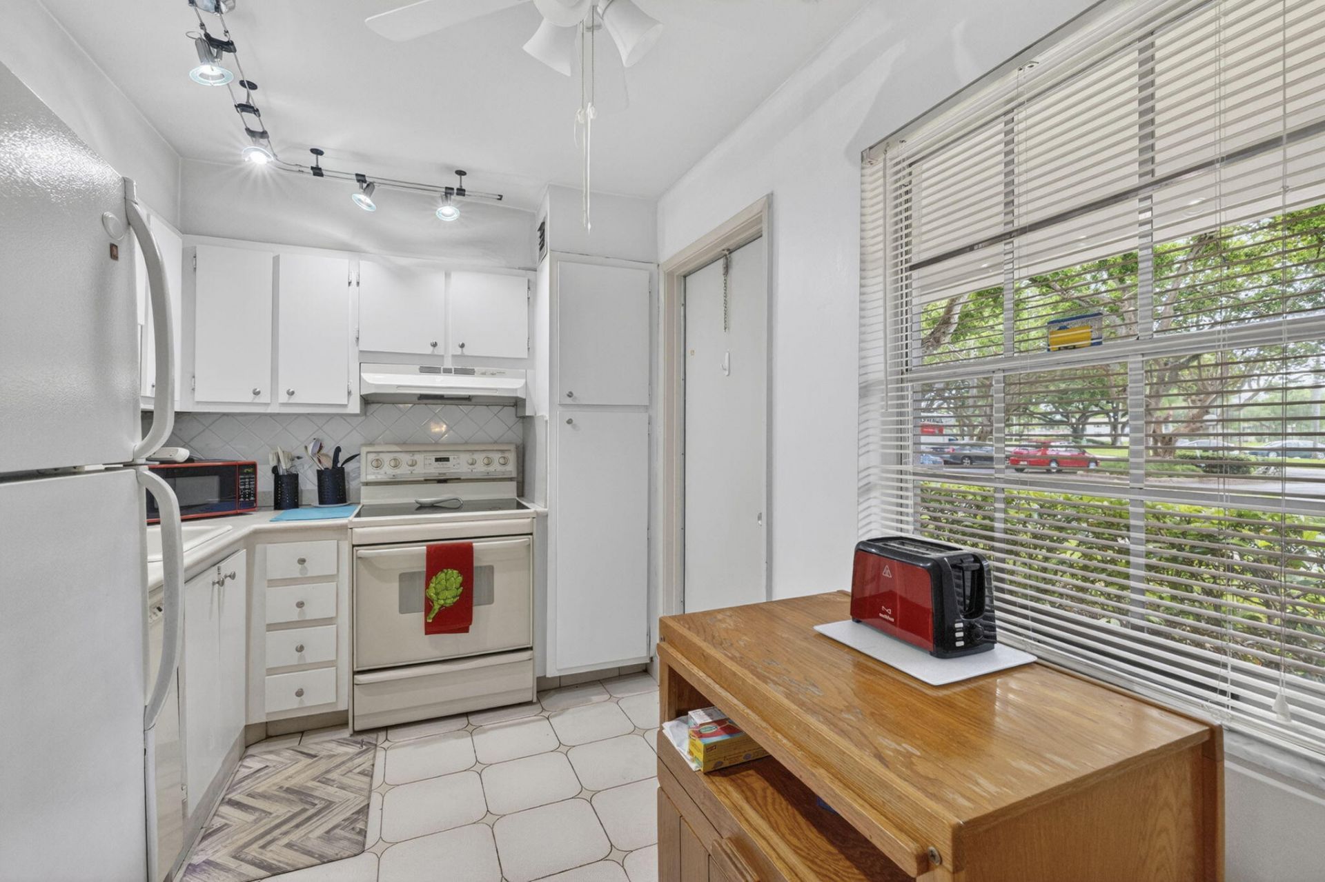 3000 S Course Drive, Unit 103, Pompano Beach, FL 33069 Photo