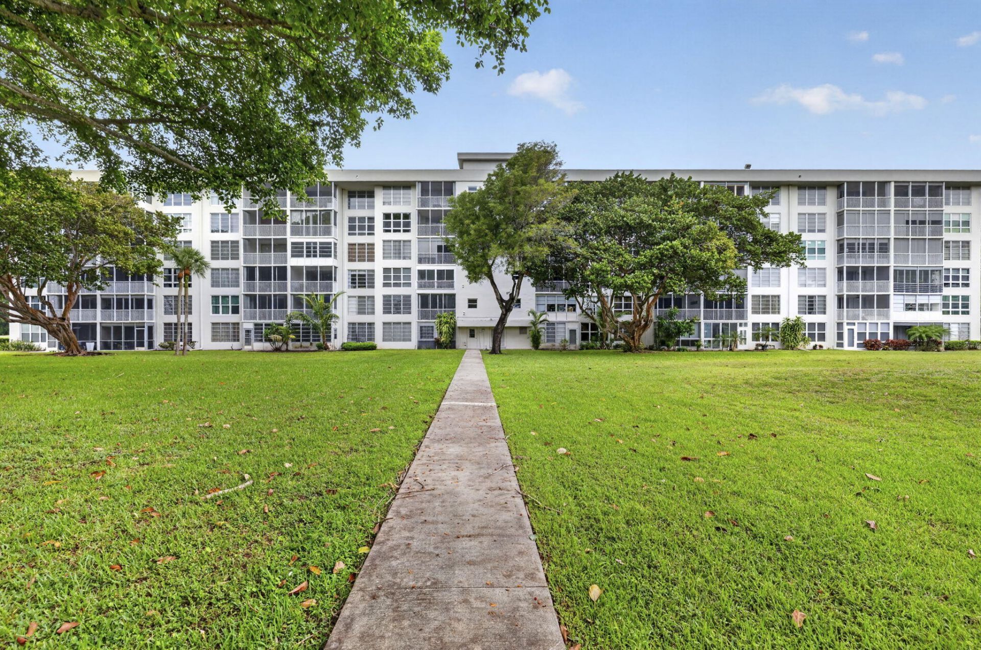 3000 S Course Drive, Unit 103, Pompano Beach, FL 33069 Photo