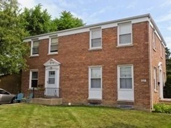 621 Waukegan Road , Deerfield, IL 60015