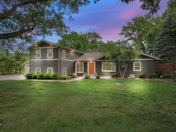 5559 E Boy Scout Road , St. Anne, IL 60964