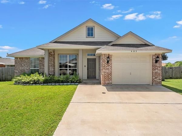 403 BROKEN ARROW Court , Waco, TX 76705