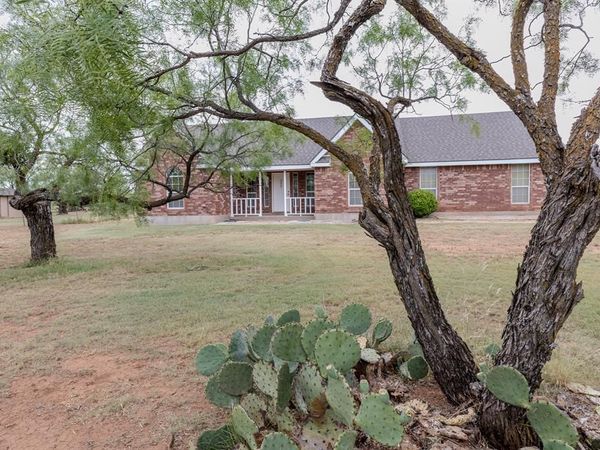 206 Crooked Creek Road, Abilene, TX 79602