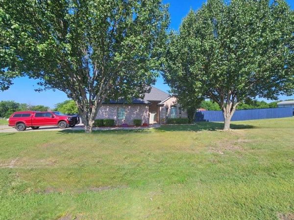 201 Arthur Drive, Princeton, TX 75407