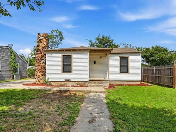 5021 Royal Drive, Fort Worth, TX 76116