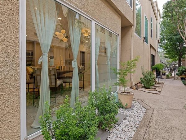 2509 Welborn Street, Unit C, Dallas, TX 75219
