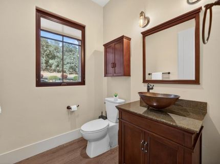 23310 Darkhorse Dr, Auburn, CA 95602 Photo